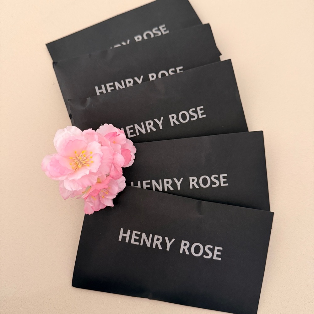 Henry Rose Fragrances (5 Qty envelopes w/ 2 fragrances in each. Total 10 vials)